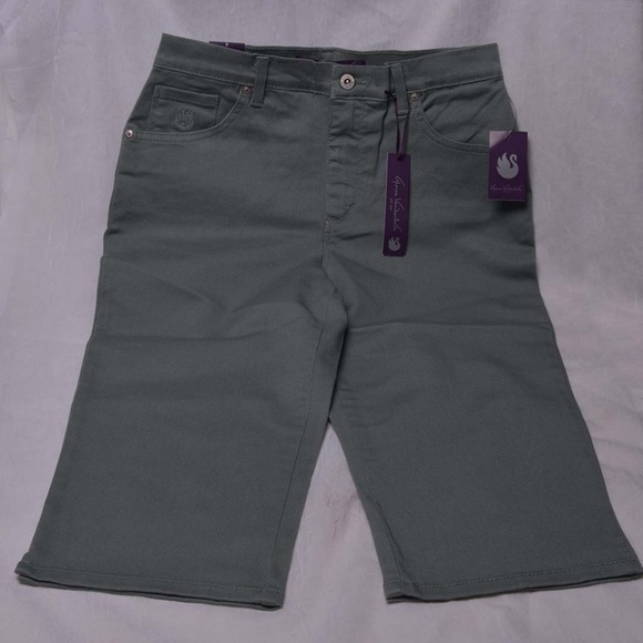 Amanda Jeans by Gloria Vanderbilt - Picture 3 of 4